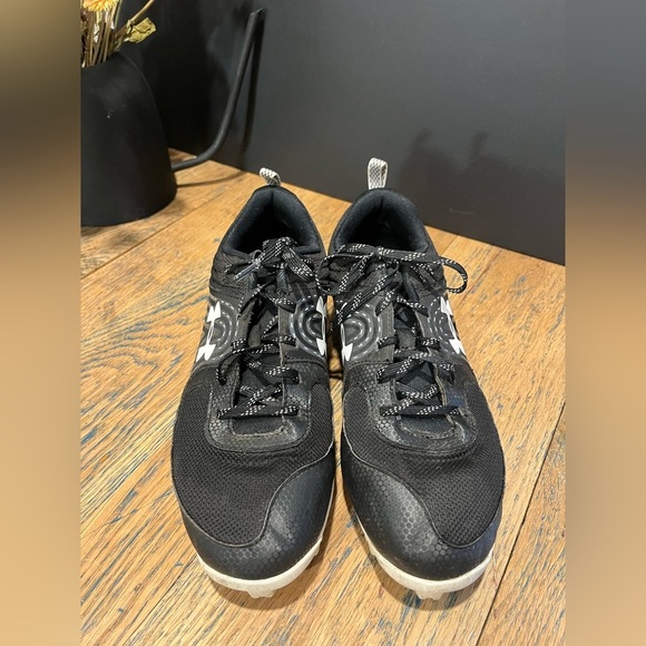 🖤Under Armour Women’s Soccer Cleats — Size 9.5 (US) | Black & White🖤 - Picture 7 of 10
